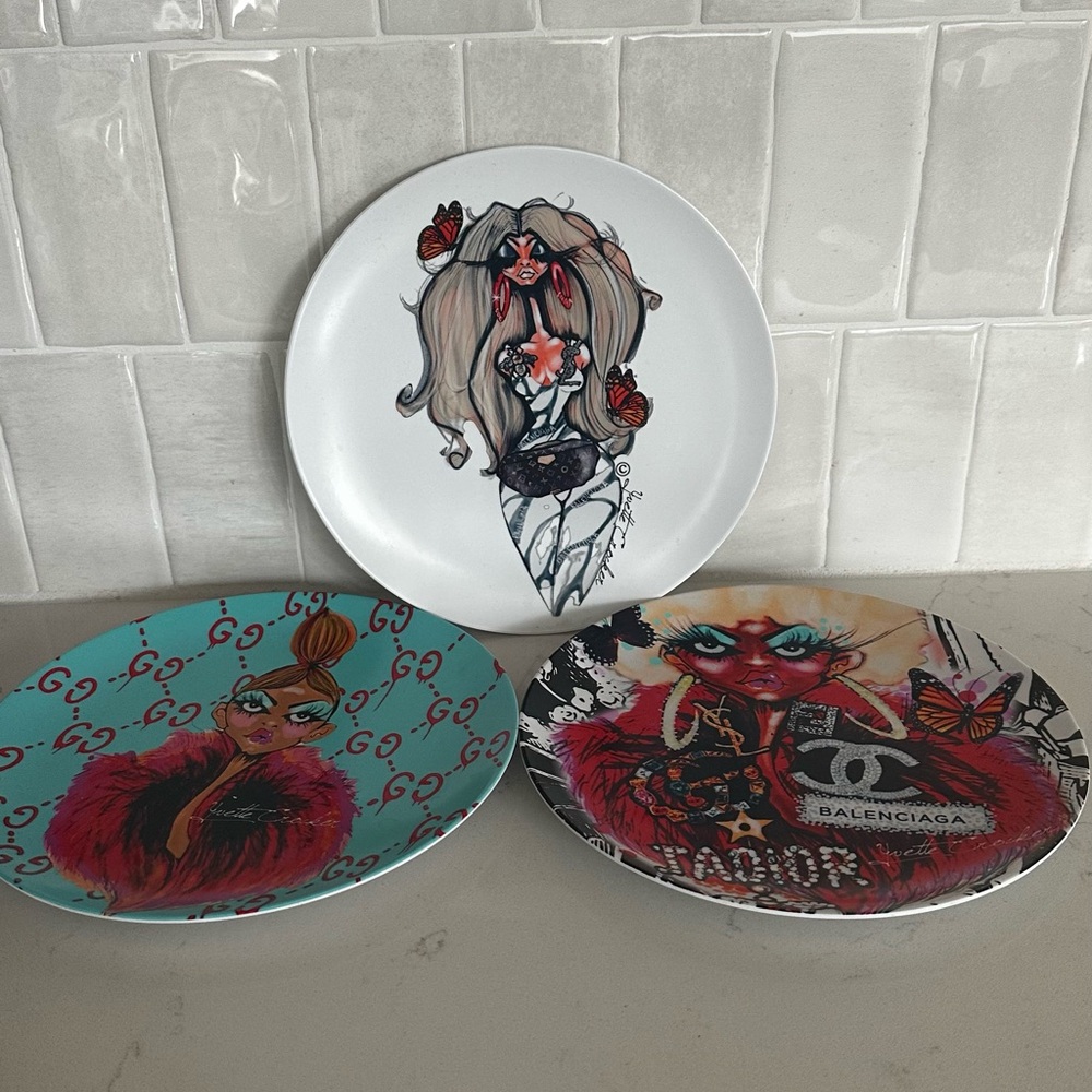 Designer Decorative Plate Set - Multicolor